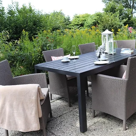 Haus Oevern Diek 8 Appartement *